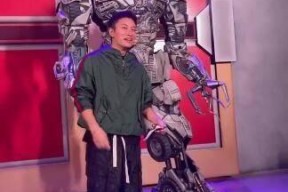 娱乐综艺成毅吃瓜,揭秘明星幕后趣事